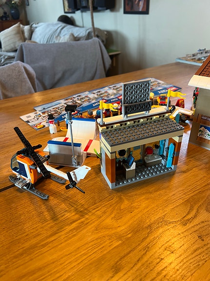 Product image 9 of 10