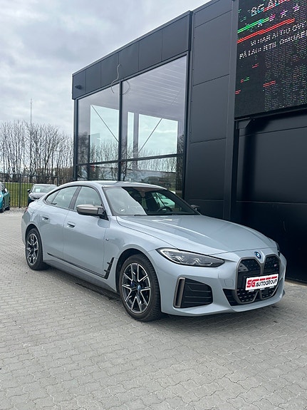 BMW i4