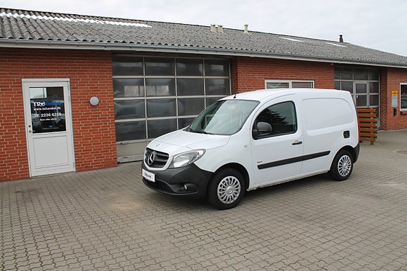 Mercedes Citan 109