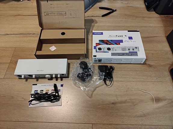 Product image 4 of 5