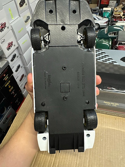 Product image 8 of 9