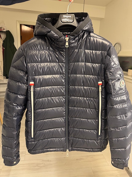 Product image 16 of 25