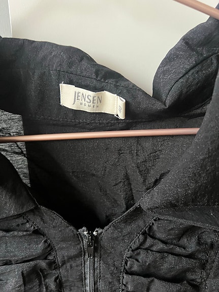 Product image 5 of 11