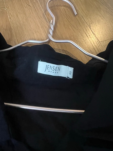 Product image 2 of 11