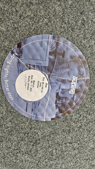 Product image 8 of 9