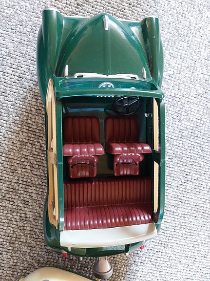 Product image 8 of 9