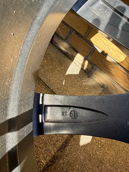 Product image 13 of 16