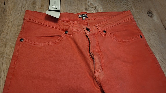 Product image 36 of 58