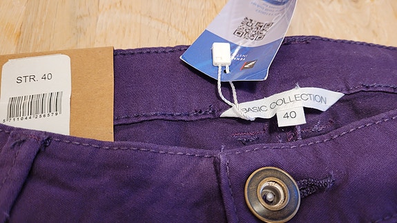 Product image 26 of 58