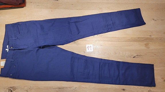 Product image 52 of 58