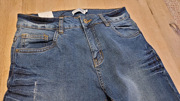 Product image 17 of 58