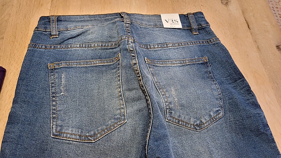 Product image 19 of 58