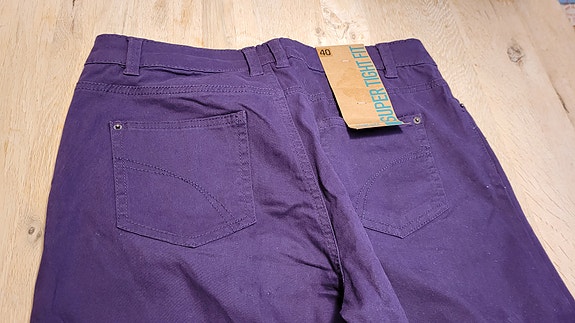 Product image 28 of 58