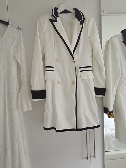 Product image 33 of 35