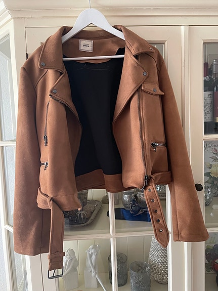 Product image 2 of 19