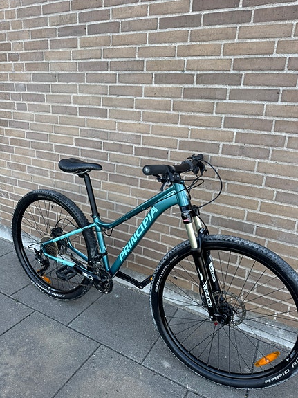 Product image 3 of 9