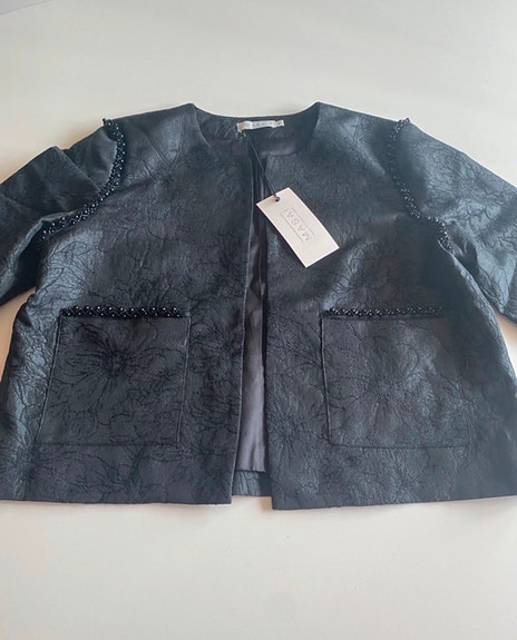 Product image 16 of 16