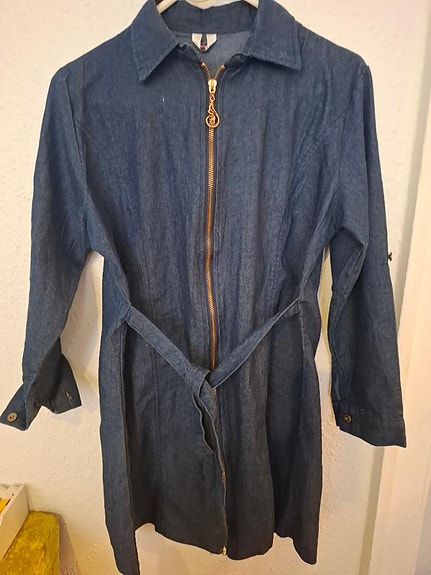 Product image 11 of 12