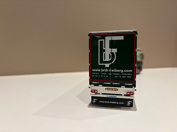 Product image 9 of 12