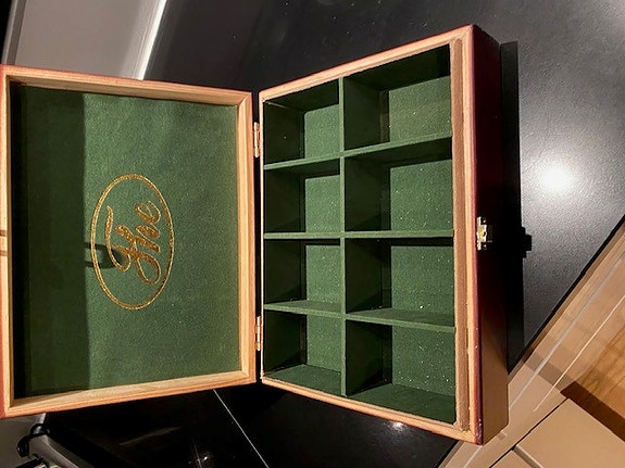 Product image 8 of 9