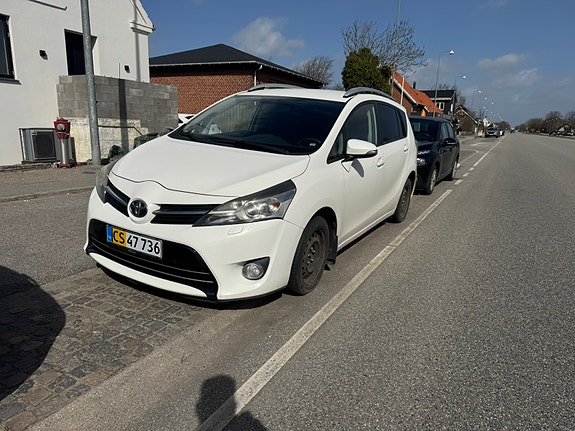 Toyota Sportsvan – billede 2