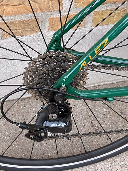 Product image 2 of 6