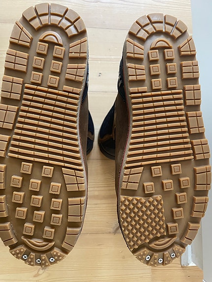 Product image 16 of 25