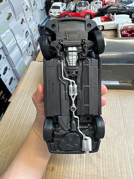 Product image 11 of 12