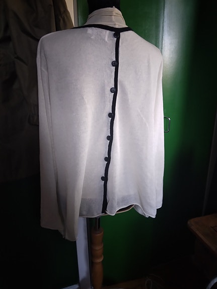 Product image 4 of 12