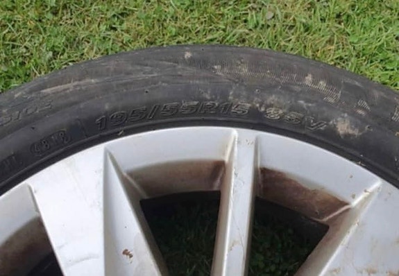 Product image 2 of 9