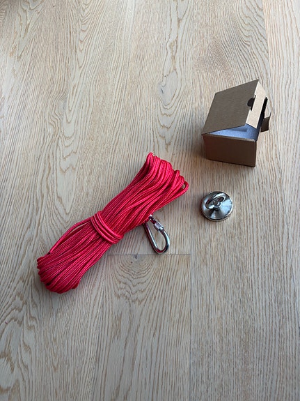 Product image 2 of 4