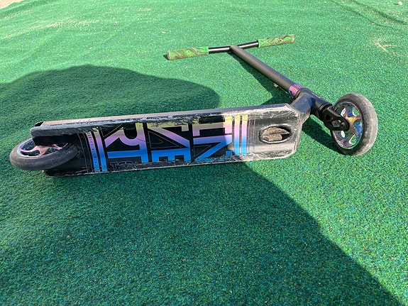 Product image 8 of 9