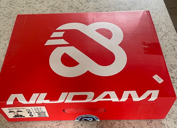 Product image 3 of 6