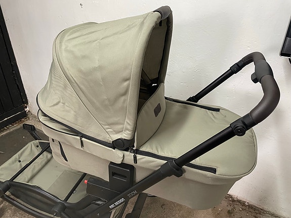 Product image 13 of 28