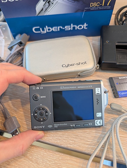 Product image 3 of 6