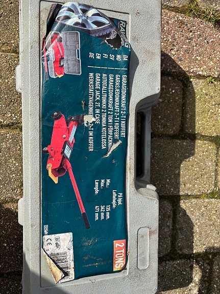 Product image 2 of 8