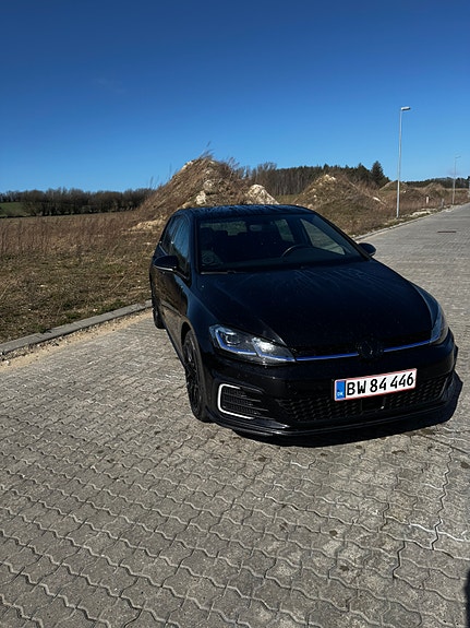VW Golf VII til salg hos Nabilli