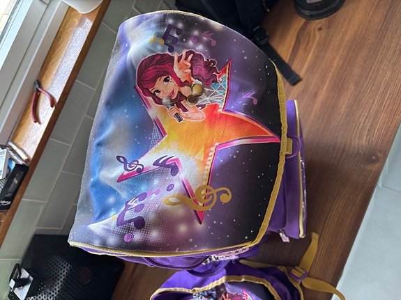 Product image 2 of 8