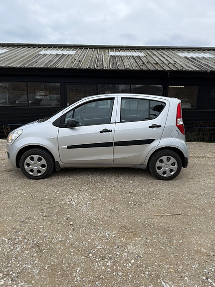 Suzuki Splash til salg hos Nabilli