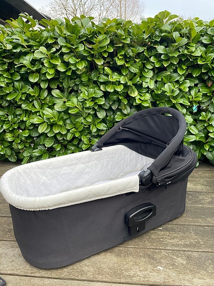 Product image 11 of 17