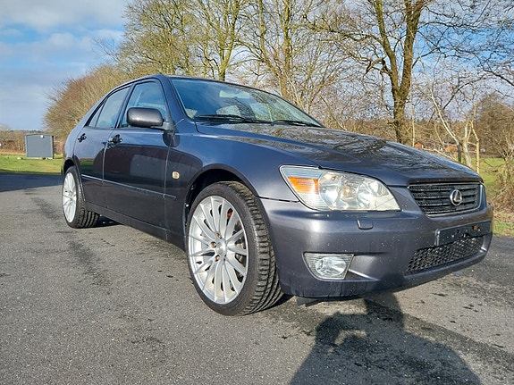 Lexus IS200 – billede 2