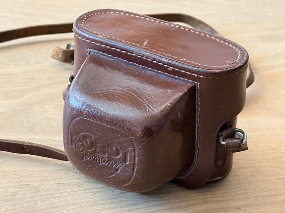 Product image 16 of 17