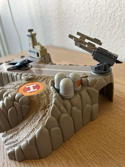 Product image 8 of 9