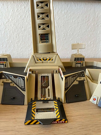 Product image 3 of 9