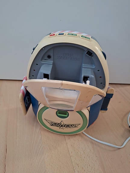 Product image 18 of 25