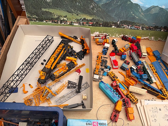 Product image 2 of 9