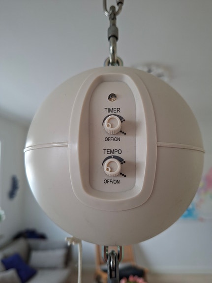 Product image 2 of 9