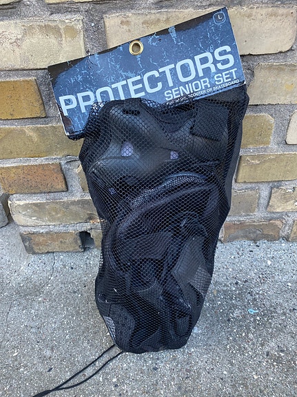 Product image 2 of 7