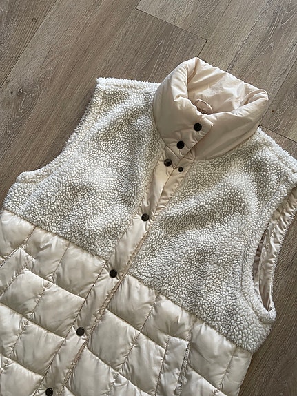 Product image 15 of 22