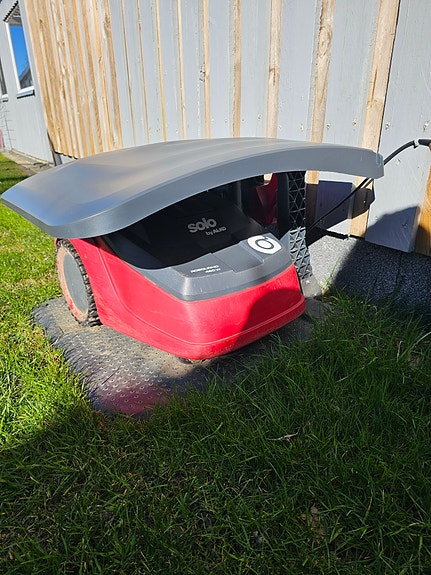 Product image 2 of 9